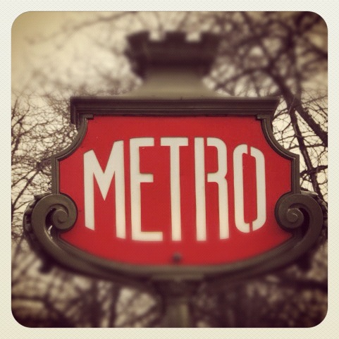 Design the Life You Want to Live : 15 things to never say or do in #Paris. A fun story via @lynneknowlton