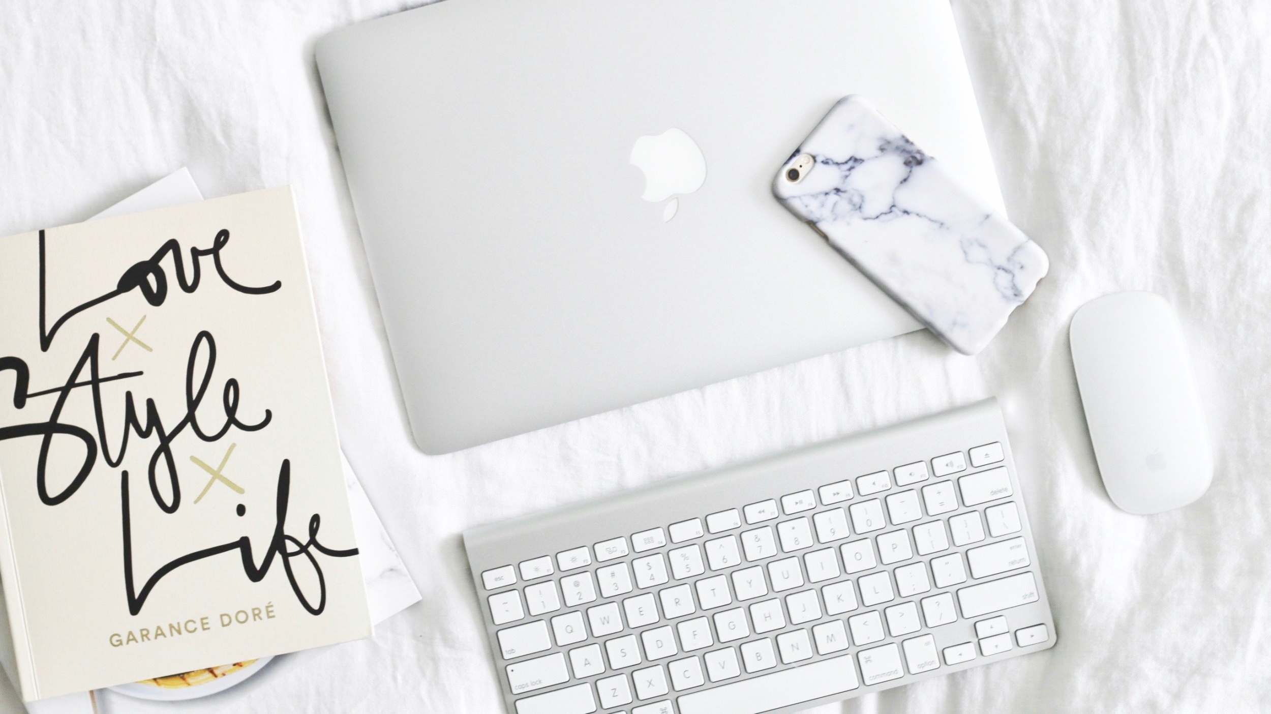 How to increase your blog comments | BEST wordpress plugin | DESIGN THE LIFE YOU WANT TO LIVE | Lynne Knowlton