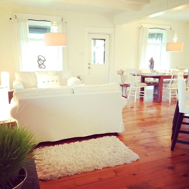 Hello AMAZING, let's hold hands & snoop through my house --> http://wp.me/p38cMm-3gK #HomeTour #DIY #ideas