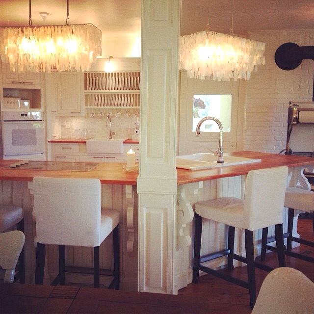 Hello AMAZING, let's hold hands & snoop through my house --> http://wp.me/p38cMm-3gK #HomeTour #DIY #ideas