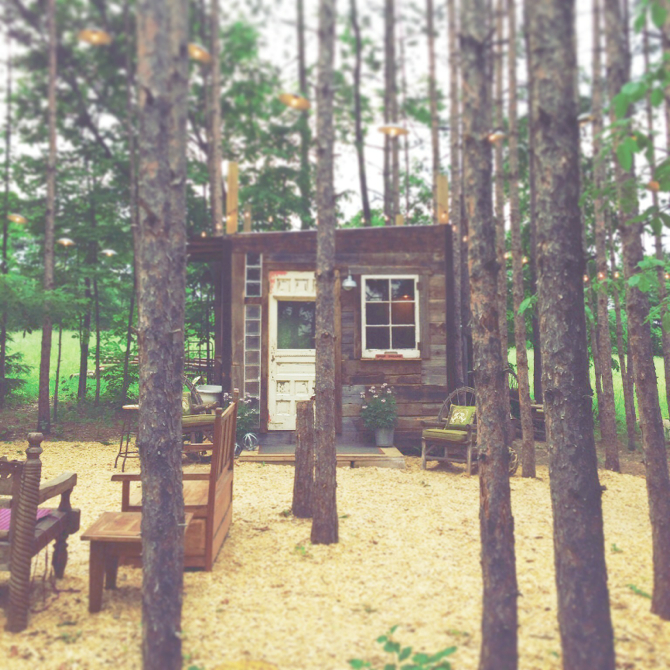 #DIY Tiny Cabin http://www.lynneknowlton.com/tiny-cabin/