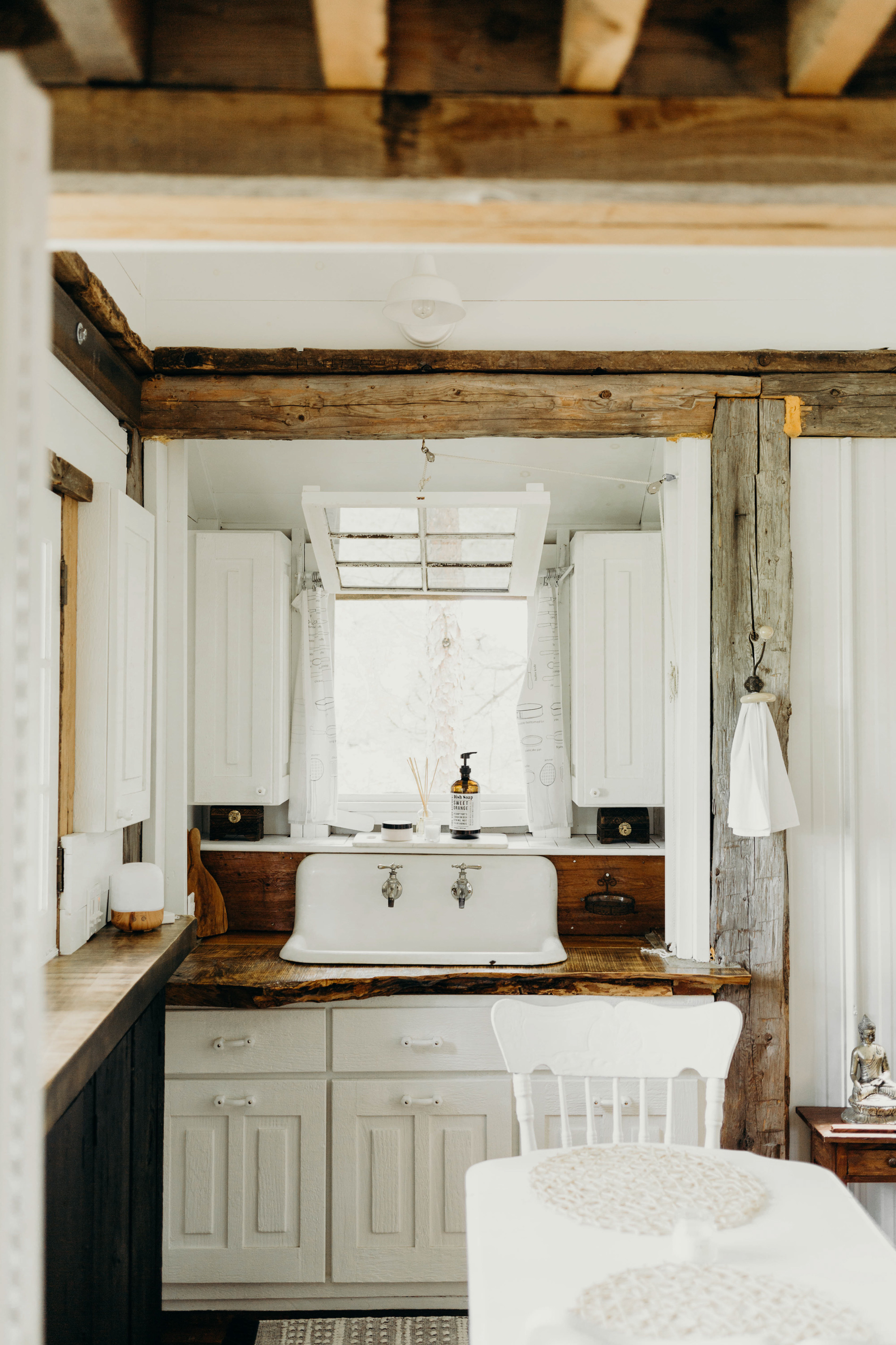 Treehouse + Cabin Retreat by Lynne Knowlton Treehouse + Cabin Retreat by Lynne Knowlton